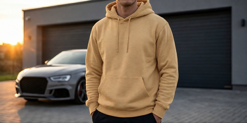Beiger Fünfzylinder-Hoodie, Vorderansicht ohne Brustaufdruck